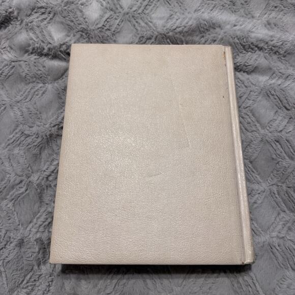 Vintage Large HOLY BIBLE King James Version White Good Counsel Publishing 1965 - Picture 10 of 11